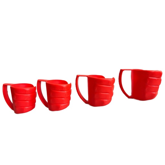 Vintage Set of 4 Promo 7-Eleven Red Plastic
Monster Hand Drink Holders - Picture 6 of 6